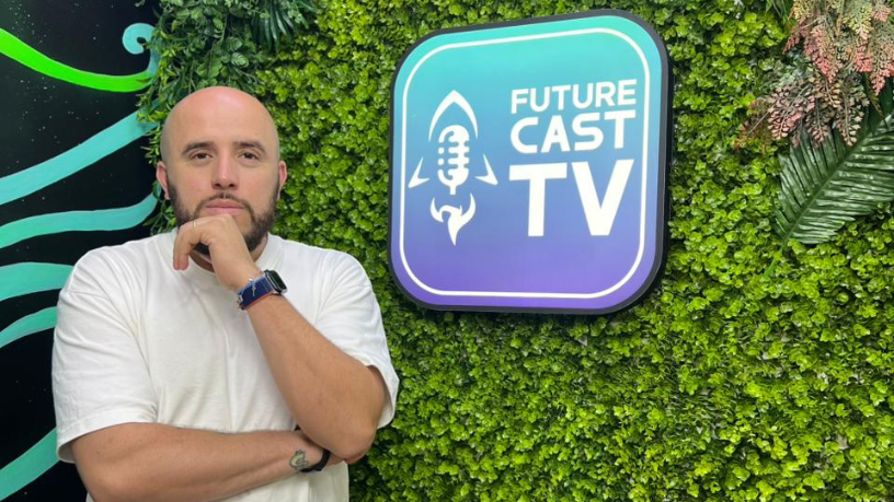 No Future Cast TV, o debate sobre engajamento revela como manter autenticidade mesmo diante dos algoritmos.