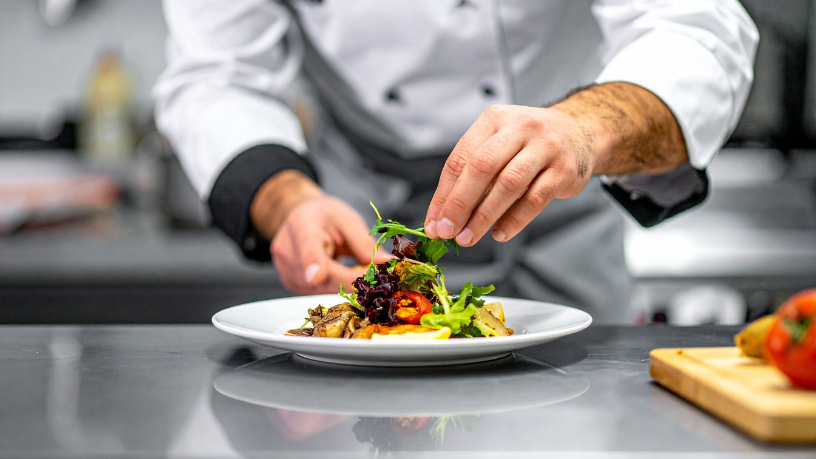 Para Alberto Toshio Murakami, investir em cultura e gastronomia é transformar identidade regional em valor econômico, fortalecendo o turismo e gerando novas oportunidades para os destinos.